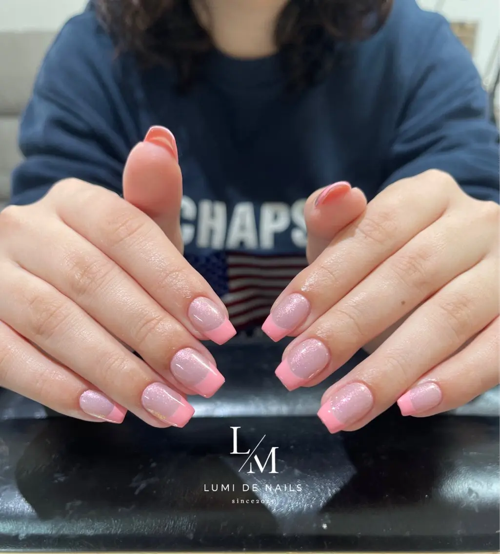 ネイル グラデーション ラメ(グリッター) マグネットネイル ミラーネイル ニュアンスネイル ハンドネイル Lumi de nailsのネイルデザイン