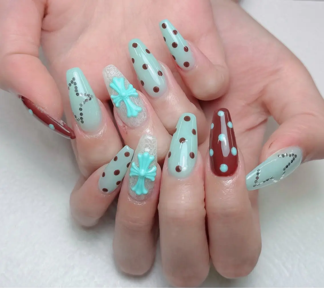 ネイル アートネイル 長さ出し フレンチネイル ジェルネイル ガーリー ハンドネイル 中野駅から2分 MEO NAILのネイルデザイン