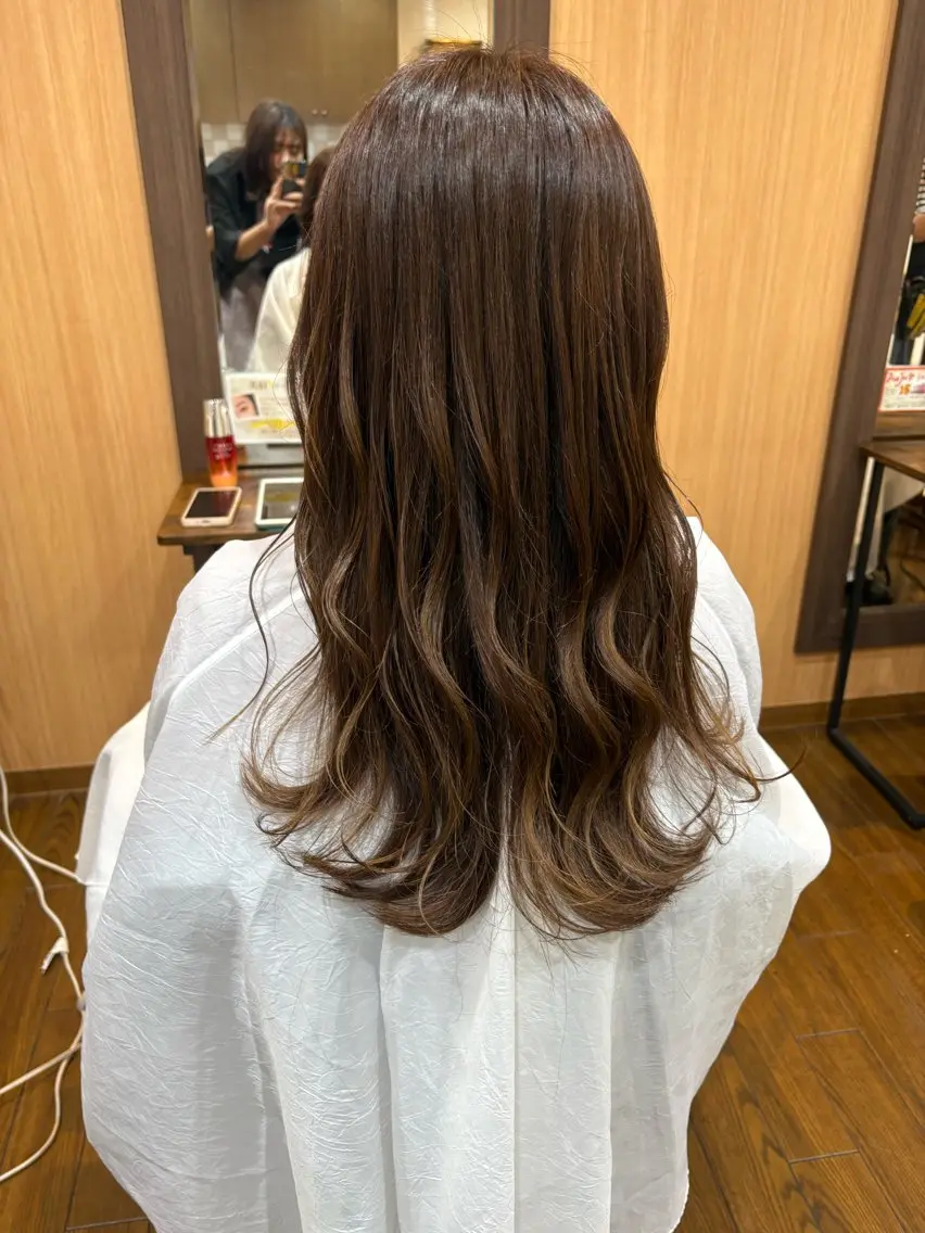 ロング MOLLA ✂️辻桃加のヘアスタイル