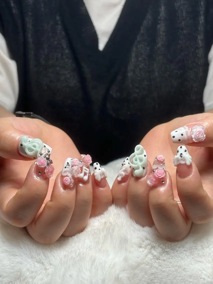 ネイル Hana Nailのネイルデザイン