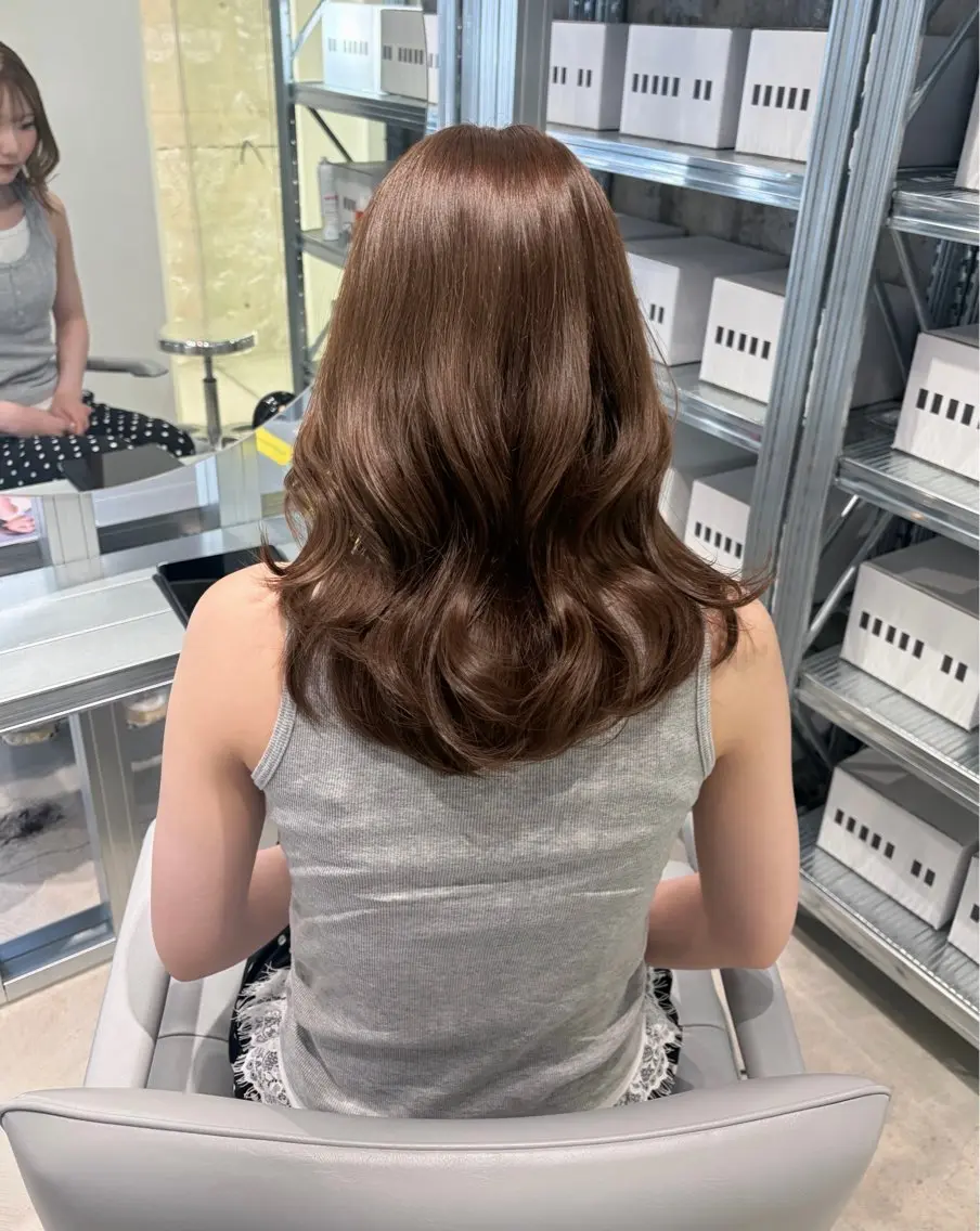 ミディアム カラー カット ヘアカラー トリートメント ダブルカラー/レイヤ ーカット 🤍ゆきなのヘアスタイル