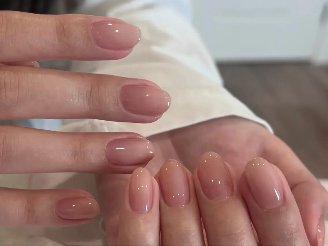 ネイル ブラウン フットネイル フレンチネイル グラデーション 氷ネイル・うるうるネイル ハンドネイル Mixx Nail_ Studioのネイルデザイン