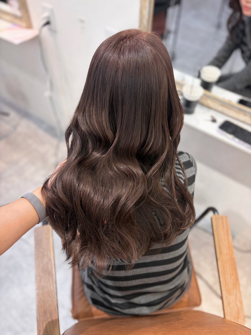 ロング カラー ブリーチ ブラウンカラー ショコラブラウン ダブルカラー ブリーチなしカラー ヘアカラー 赤み消しベージュ 艶カラー/あやなのヘアスタイル