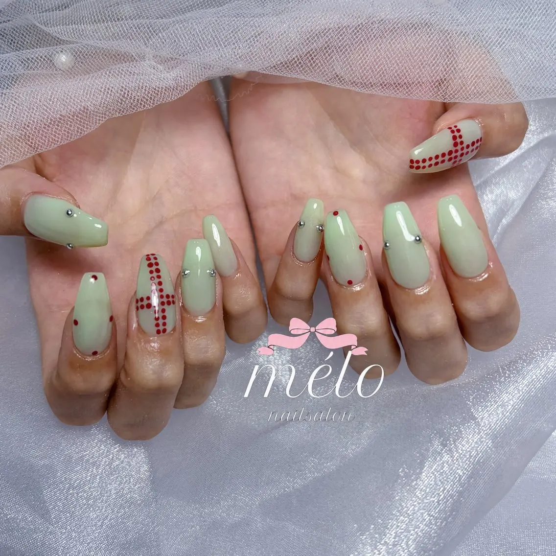 ネイル ハンドネイル 𝒦𝐸𝐼𝒩𝒜 ♡のネイルデザイン