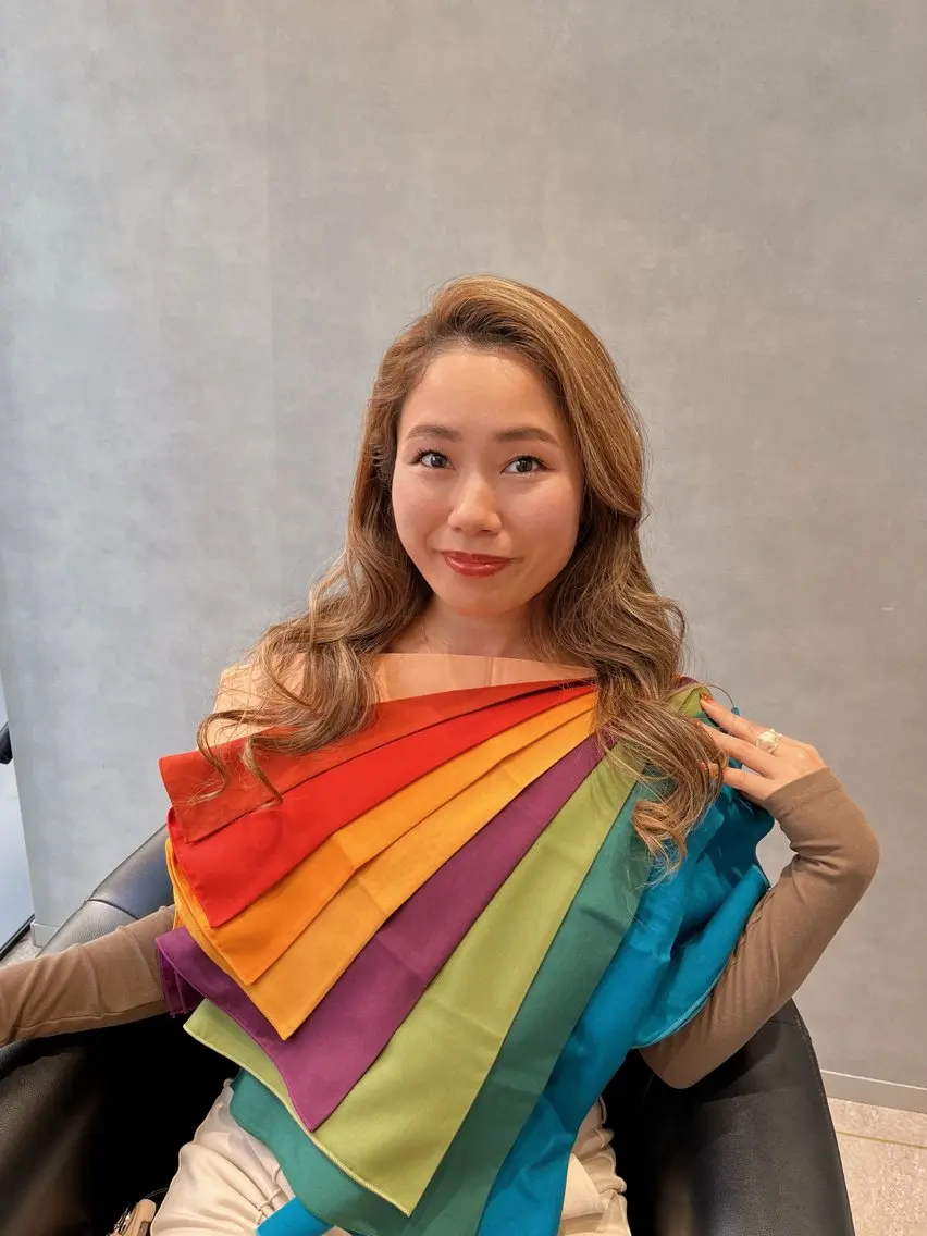 特別セール中✨お一人のみ✨パーソナルカラー+メイクレッスン💄当店の人気メニューです🙂↕️の写真