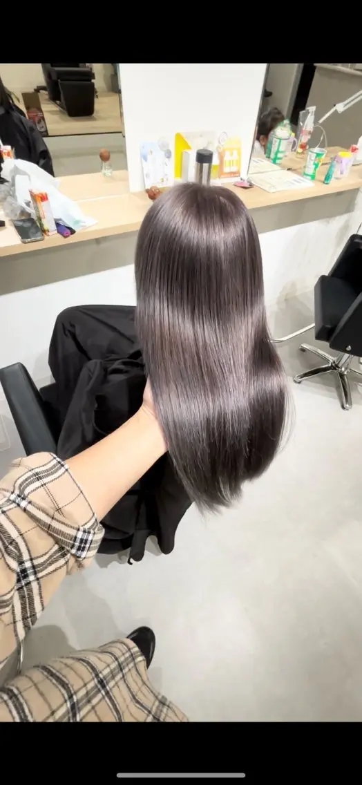 ロング ケアブリーチ 黒瀬有汰のヘアスタイル