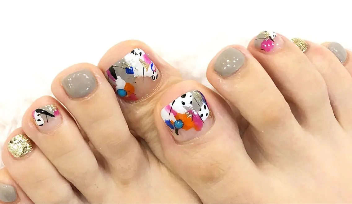 ネイル 持ち込み フットネイル nail salon Regaosのネイルデザイン