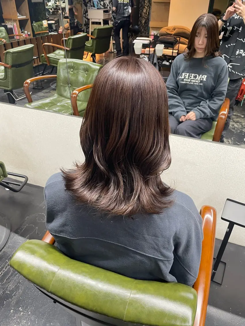 ミディアム カット ヘアカラー トリートメント 宇藤 稜のヘアスタイル