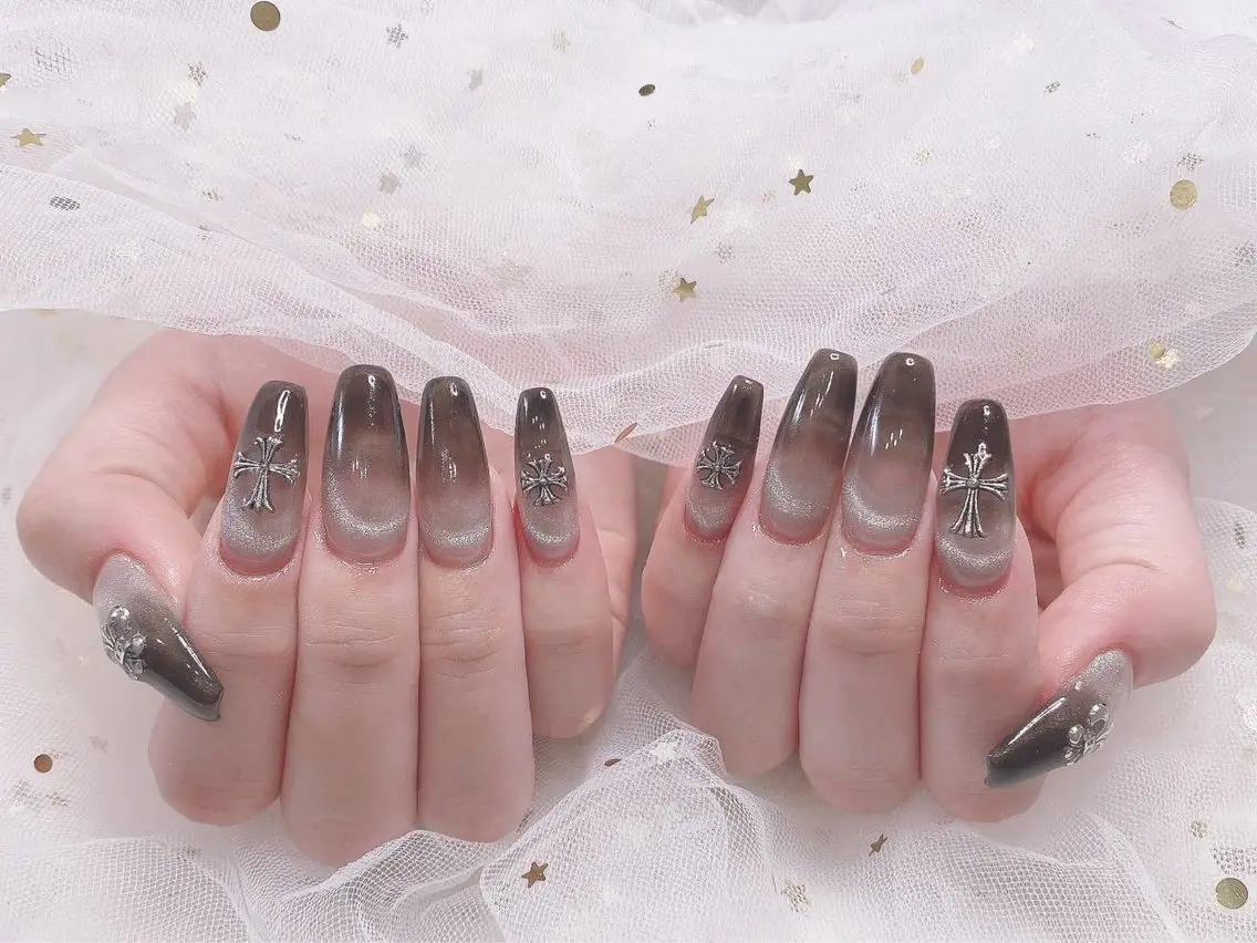 ネイル ジョリ kasumi🌹💅のネイルデザイン