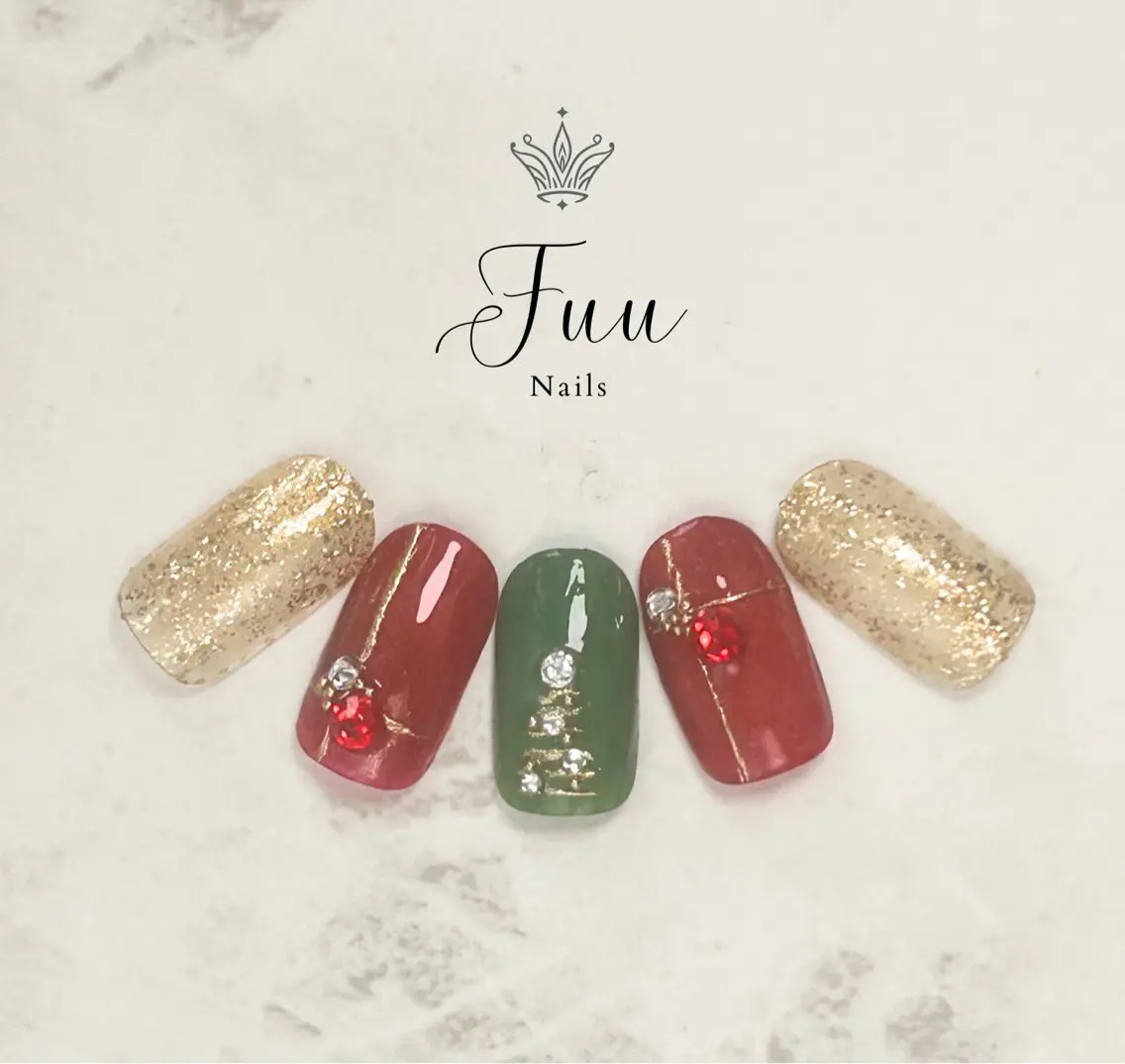 ネイル ワンカラーネイル シンプルネイル 冬ネイル クリスマス 犬のいるネイルサロン Fuu nailsのネイルデザイン