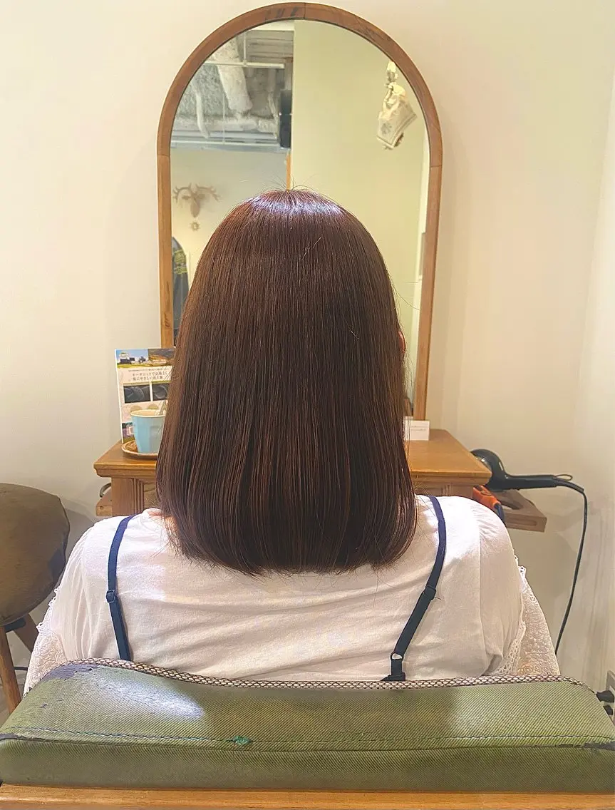 ミディアム カラー ブラウンカラー マロンブラウン LiC えりのヘアスタイル