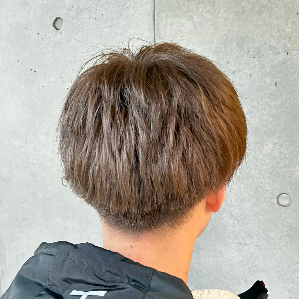メンズ メンズブリーチ ヘアカラー 遠藤姫花 𝒂𝒔𝒉草加𓂃のヘアスタイル