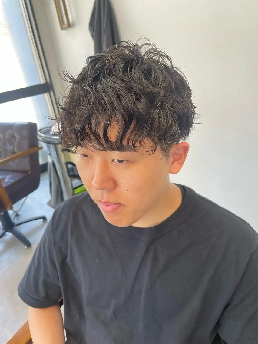パーマ メンズ カット パーマ トリートメント ｼﾉｻﾞｷ ｷﾅのヘアスタイル