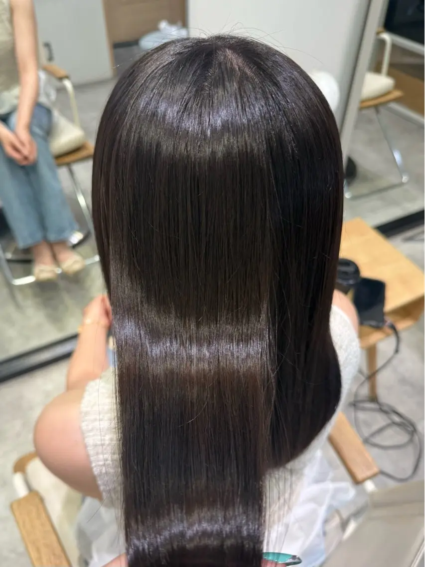 【ダメージレス】髪質改善カラーの写真