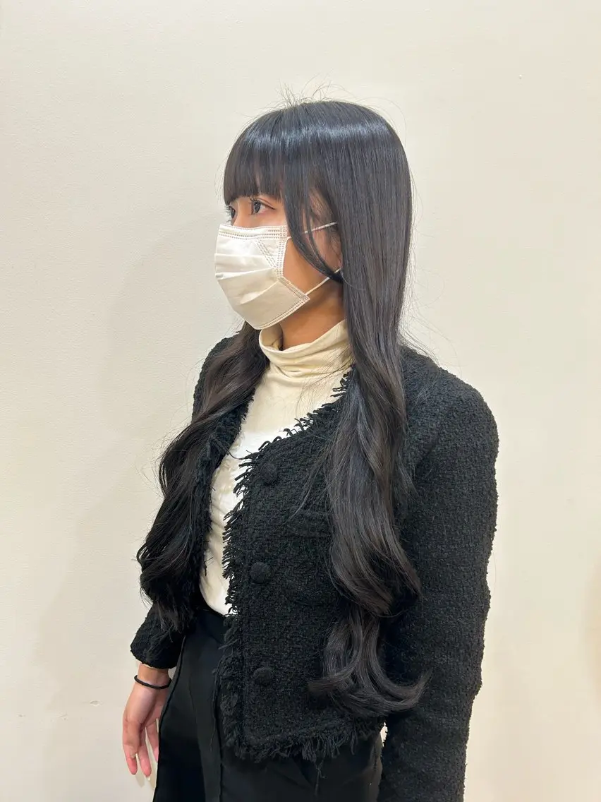 ロング カラー ヘアアレンジ ブリーチ ヨシンモリ 韓国風ヘア ロング 宮尾愛海 /溝の口駅 【似合わせパーマ】のヘアスタイル