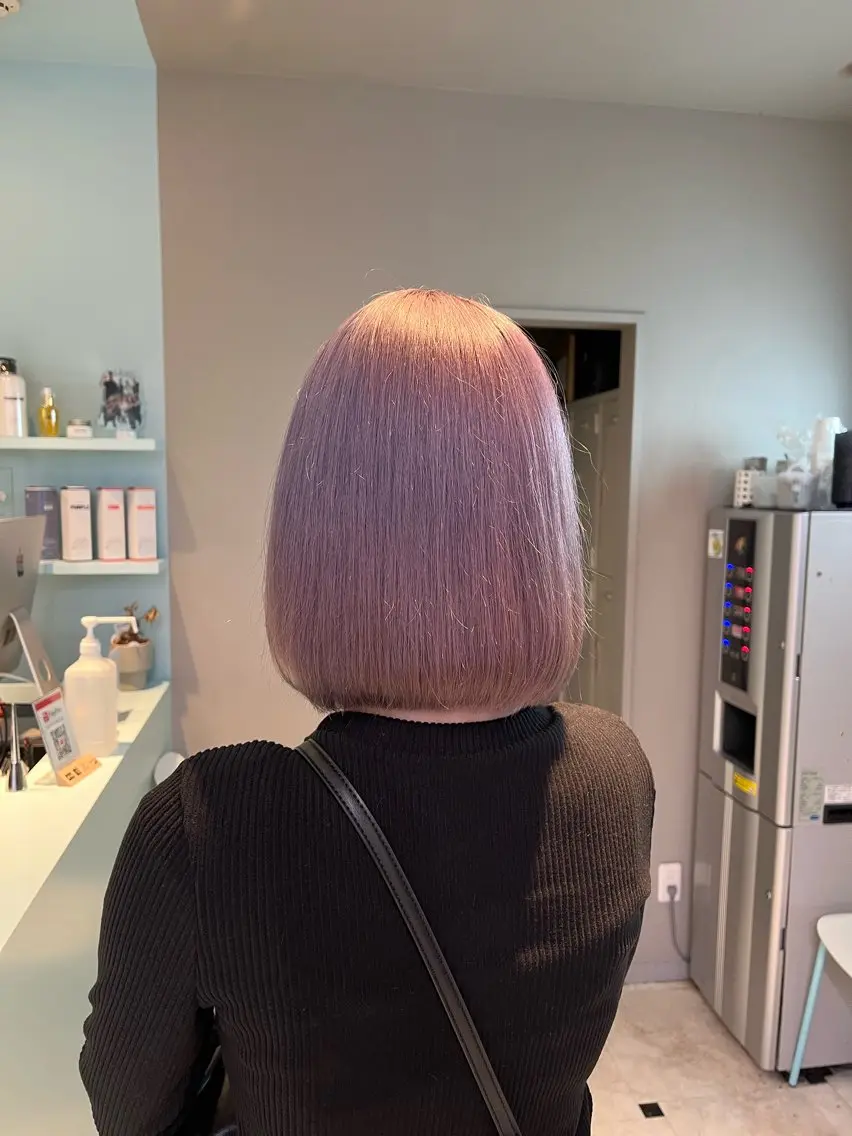 ショート カラー ヘアカラー トリートメント ブリーチカラー 🩵MIZUKIのヘアスタイル