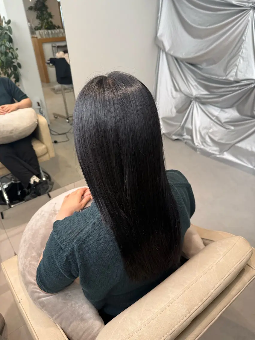 カラー アッシュ ブラウンカラー 透明感カラー グレージュ 細木 百々のヘアスタイル