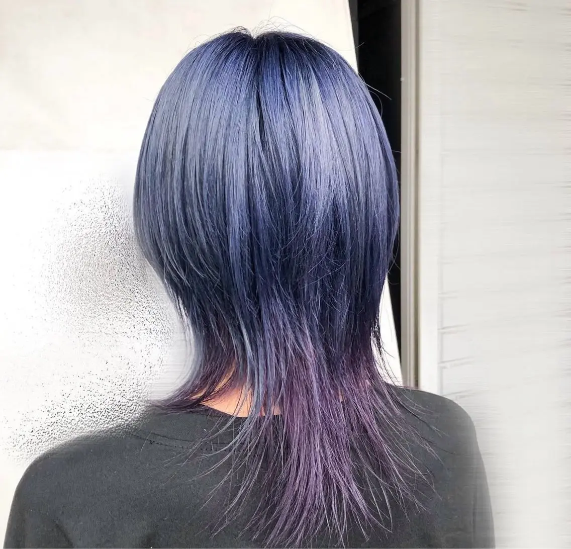 ミディアム カラー lore umeのヘアスタイル