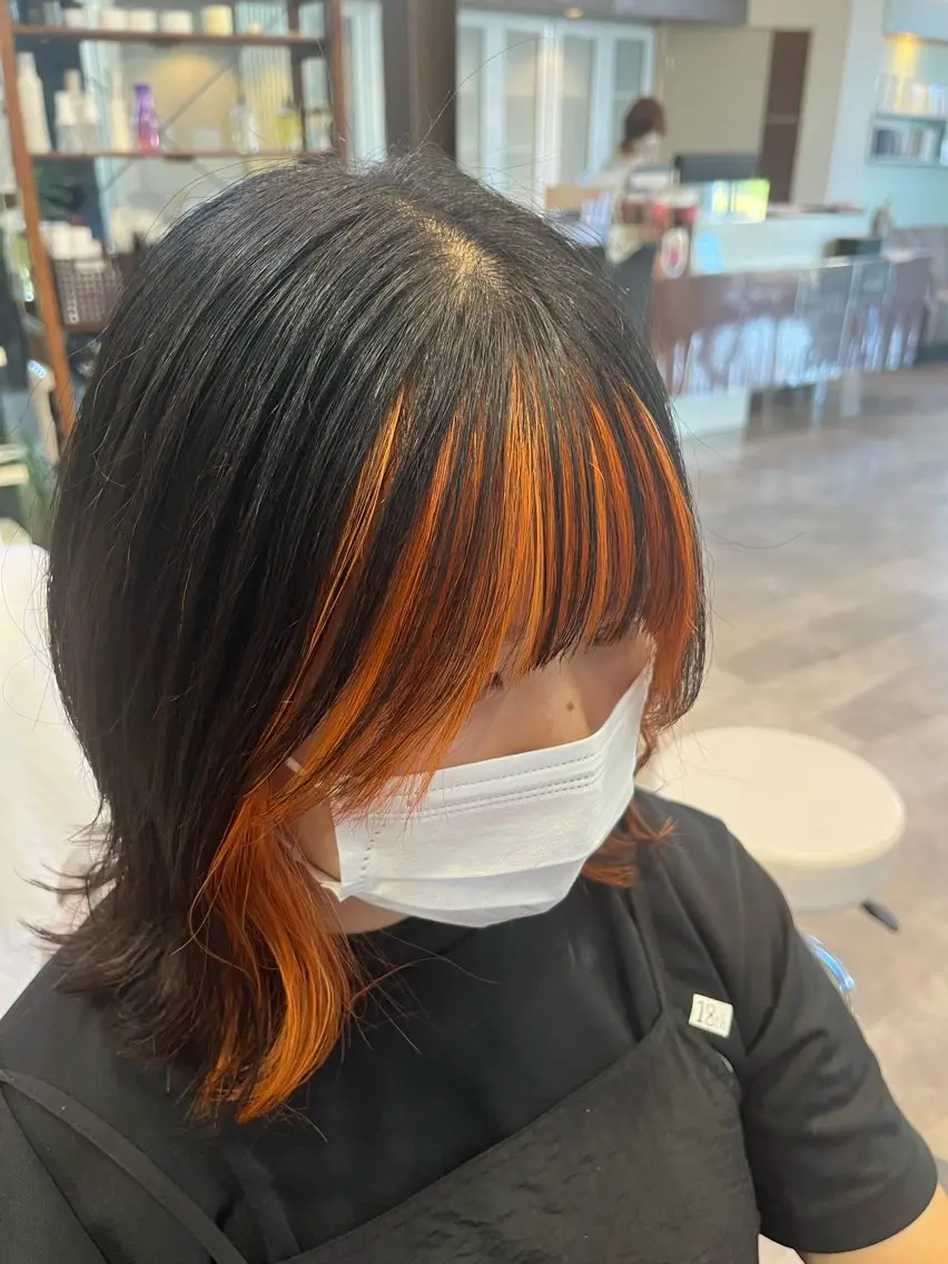 ミディアム カット ヘアカラー トリートメント 吉田 桃香のヘアスタイル