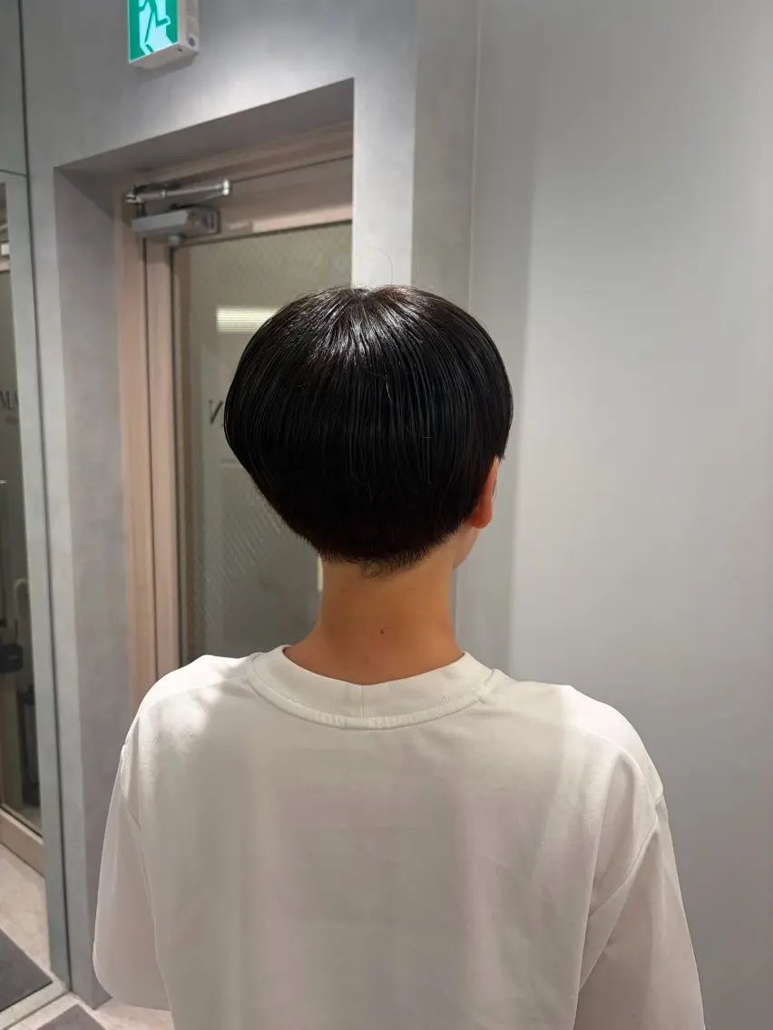 ショート もろとみ れいらのヘアスタイル