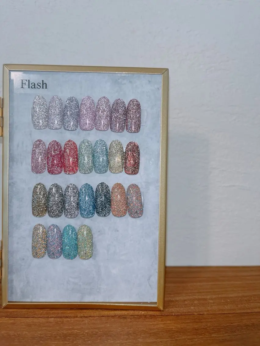 ネイル フラッシュネイル Bloom Nail Salonのネイルデザイン