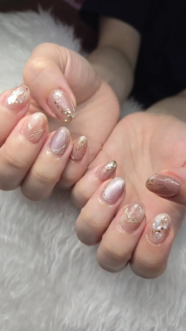 ネイル 持ち込み ハンドネイル ネイルサロンベルティ .ひとみのネイルデザイン