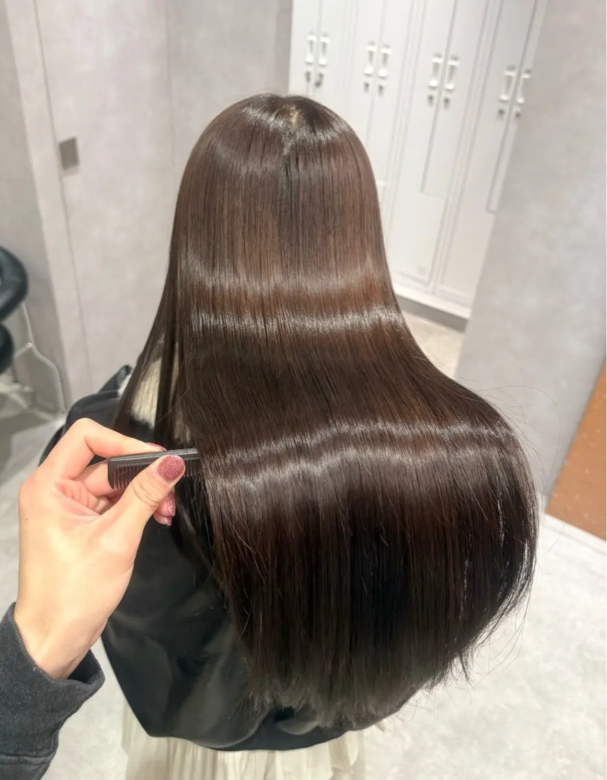 ロング パーマ ヘアアレンジ 伸ばしかけ 髪質改善 縮毛矯正 ストレートパーマ 縮毛矯正 トリートメント 縮毛矯正/髪質改善/ ブリーチ毛/木元渓太のヘアスタイル