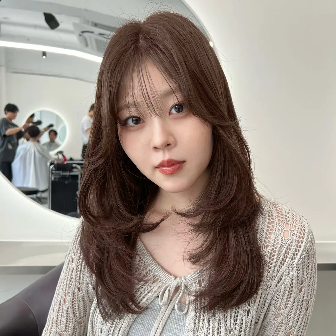 セミロング カラー ベージュカラー ブラウンカラー ブラウンベージュ レイヤーカット カット ヘアカラー トリートメント ヘアセット 韓国ヘア/透明感 カラー🤍yukaのヘアスタイル