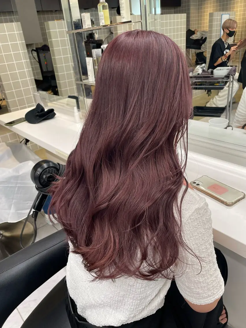 ロング カラー ブラウンカラー カシス ラベンダーカラー ピンクカラー ピンクブラウン 抜け感レイヤー︴ ニュアンスカラーのヘアスタイル