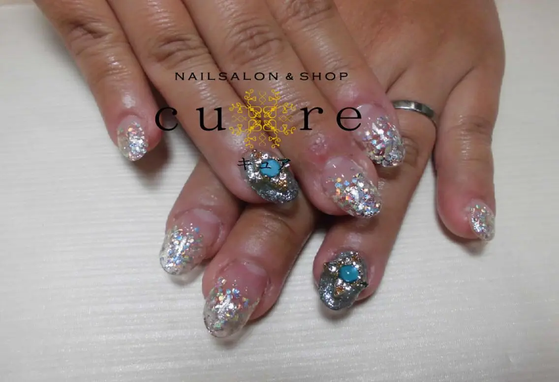 セミロング ネイル スカルプネイル ネイルサロン Cureのネイルデザイン