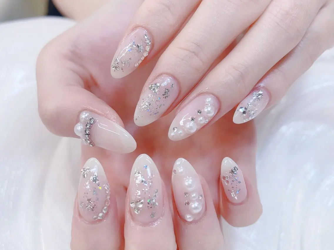 ネイル チークネイル 成人式 フレンチネイル グラデーション 氷ネイル・うるうるネイル ハンドネイル DUO MI nail salonのネイルデザイン