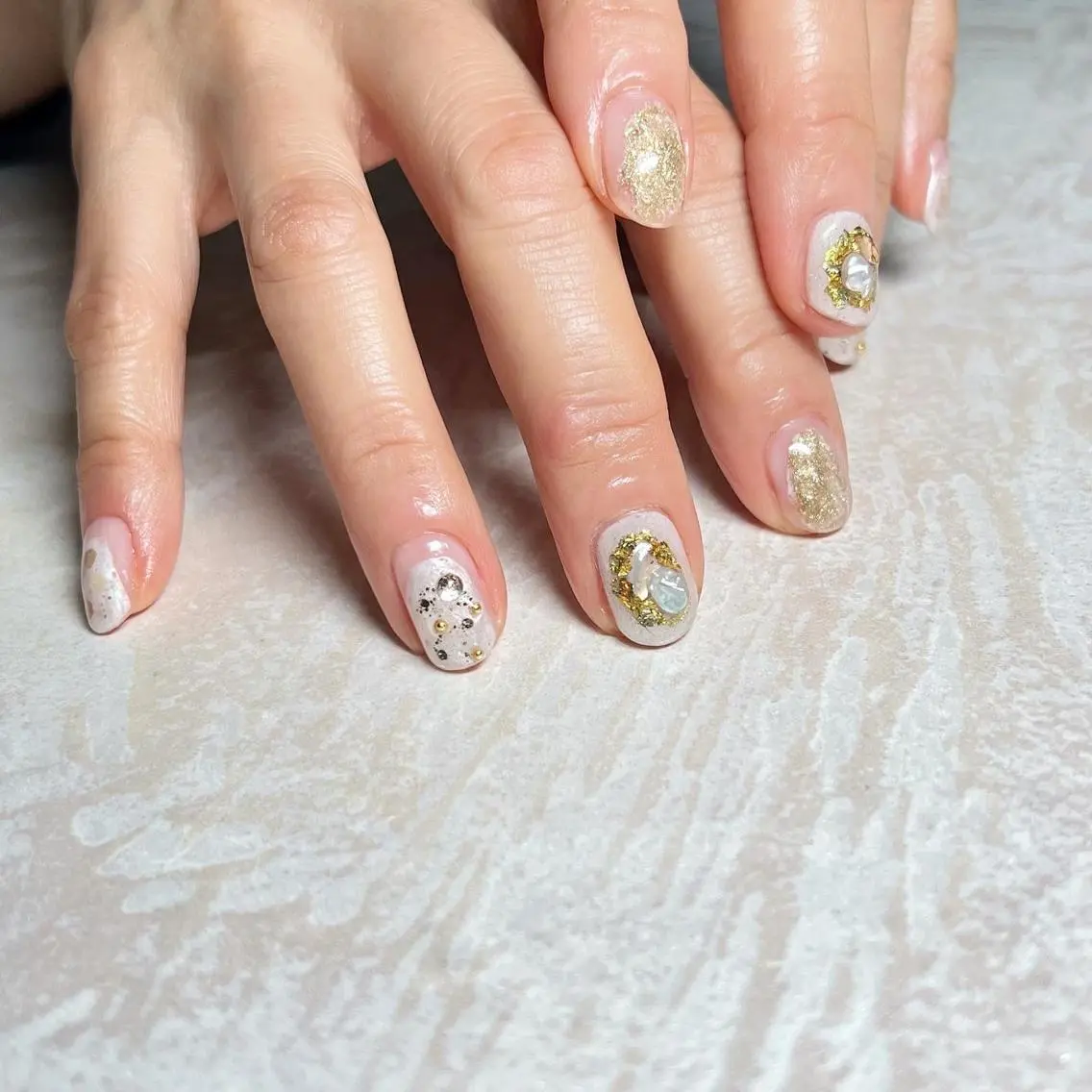ネイル マグネットネイル ニュアンスネイル ショートネイル gemickle nailのネイルデザイン