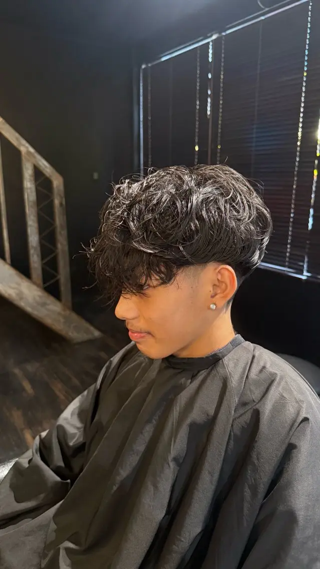 パーマ カット パーマ Bernie boyのヘアスタイル
