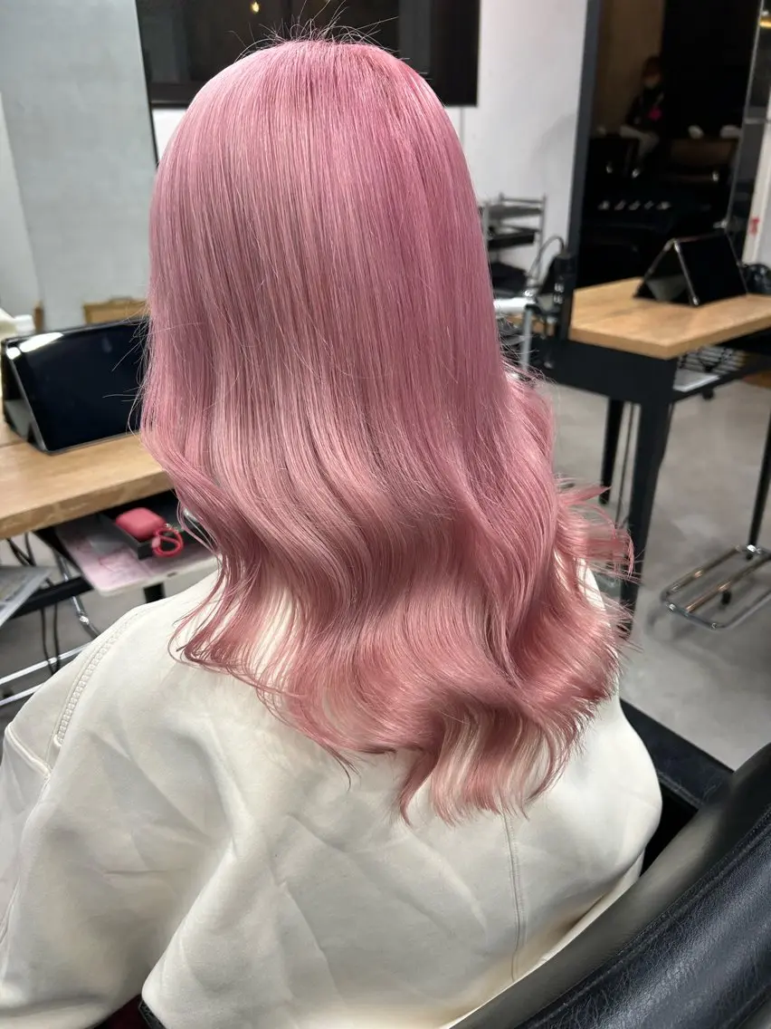 ミディアム カラー ブリーチ ケアブリーチ ハイトーンカラー ピンクカラー カット ヘアカラー トリートメント ヘアセット RYOSUKE ハイトーンのヘアスタイル