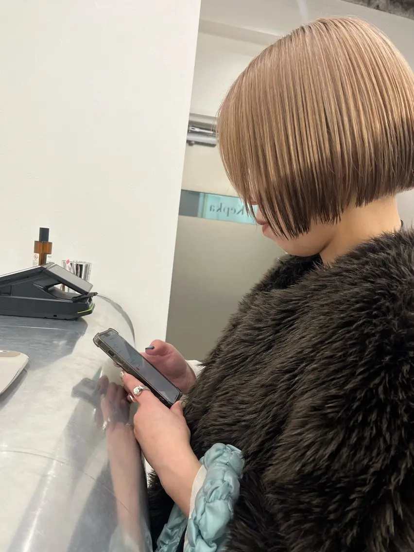 ショート カラー ヘアカラー KEPKA ヤマグチ 天神 今泉のヘアスタイル