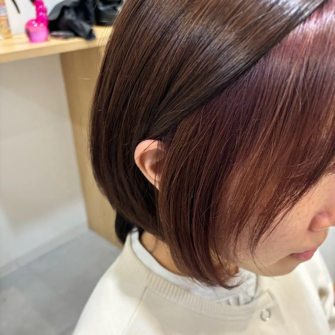 カラー インナーカラー 川倉 羽未のヘアスタイル