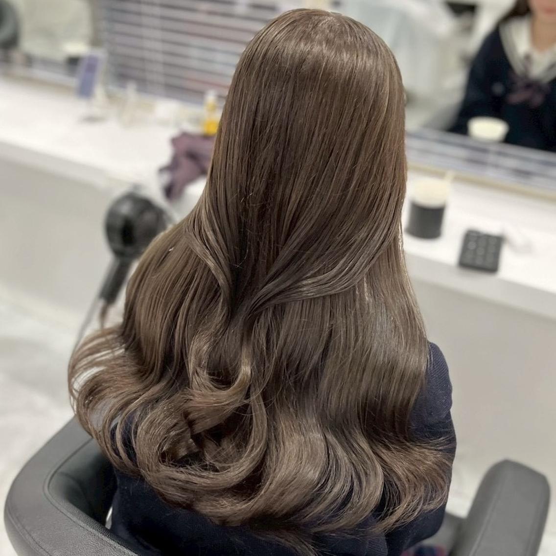 カラー 透明感🍃韓国風赤み 消し/トレンドカラーのヘアスタイル
