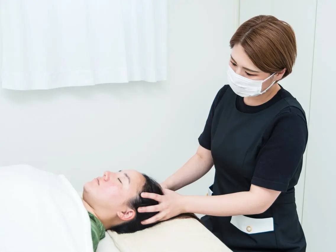 💆‍♀️お疲れケア🌿【小顔×睡眠ケア】小顔調整＋極上ドライヘッドスパの写真