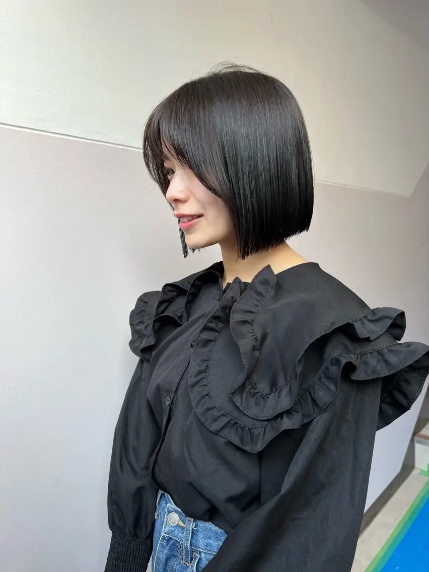 ショート カラー 縮毛矯正 トリートメント 樫原裕二/レイヤー カット/透明感カラーのヘアスタイル
