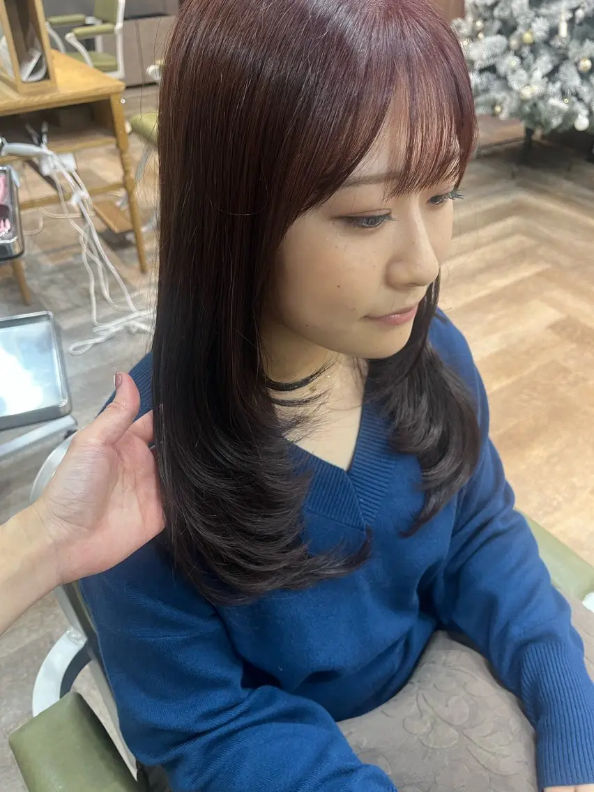 ロング レイヤーカット カット こと 🐰平塚店のヘアスタイル