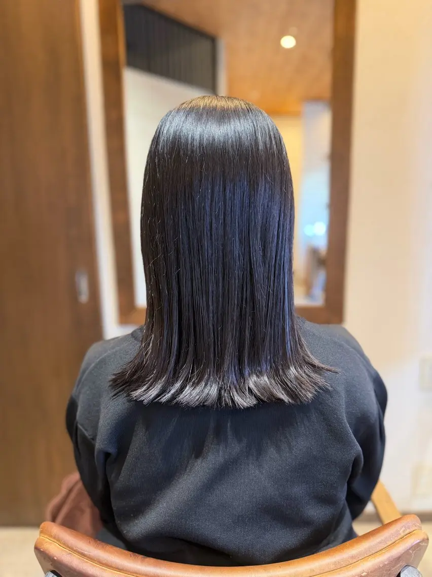 ミディアム カット トリートメント YUKI .のヘアスタイル