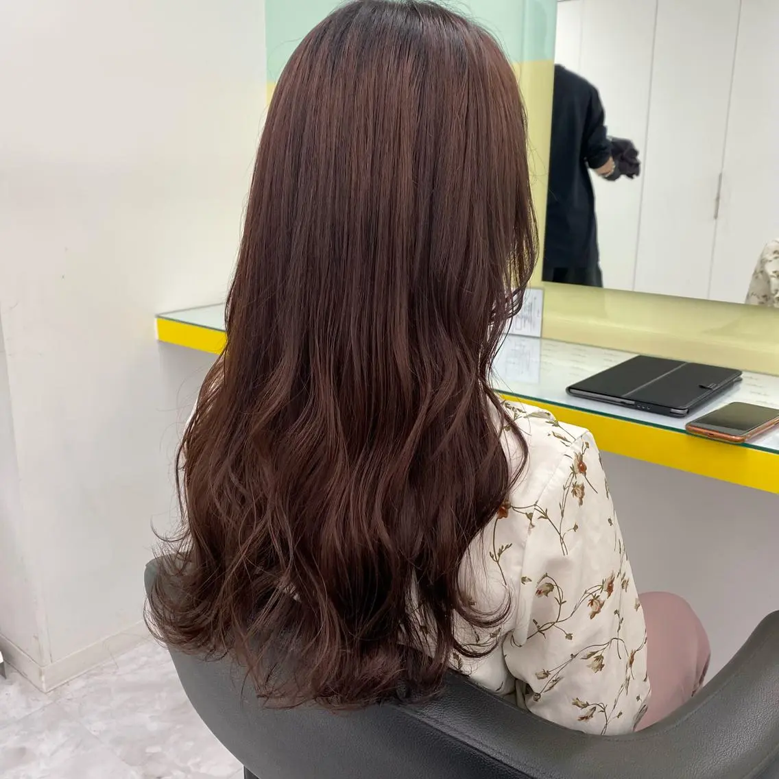 セミロング カラー ヘアカラー トリートメント mai🍑暖色カラー /レイヤー💖のヘアスタイル