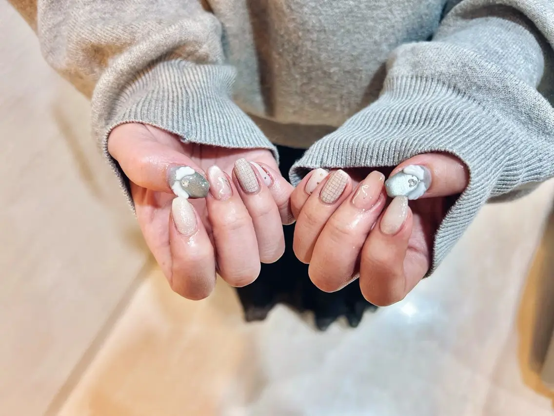 ネイル ハンドネイル フットネイル LiTA.はません Hiraokaのネイルデザイン