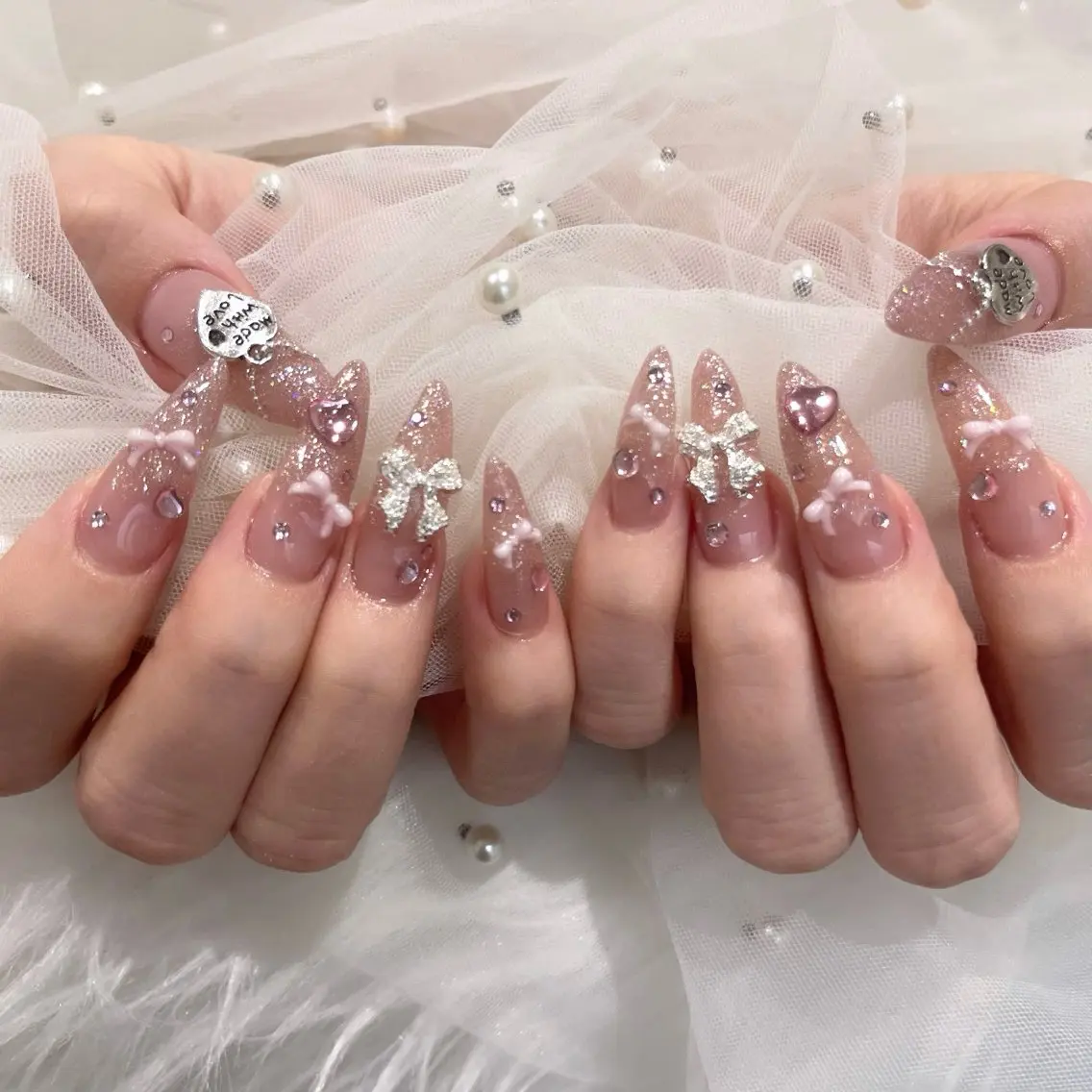 ネイル ハンドネイル 🧁fein. nana🩵のネイルデザイン
