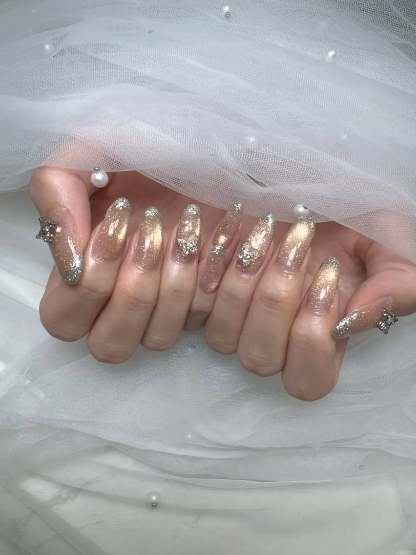 ネイル 持ち込み Queeens nailのネイルデザイン