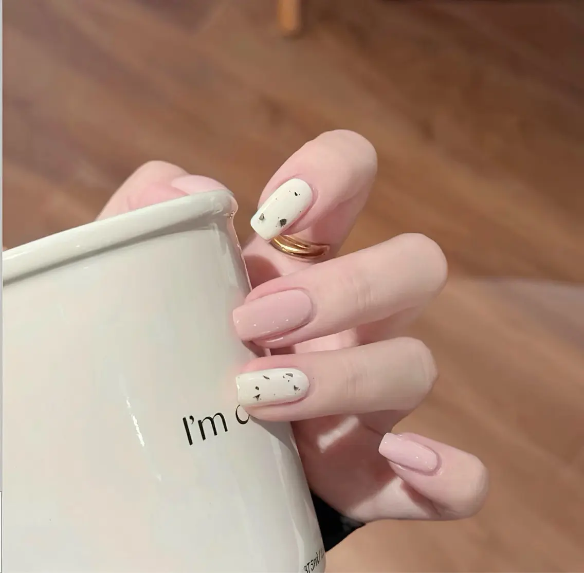 ネイル Rnailsalon boboのネイルデザイン