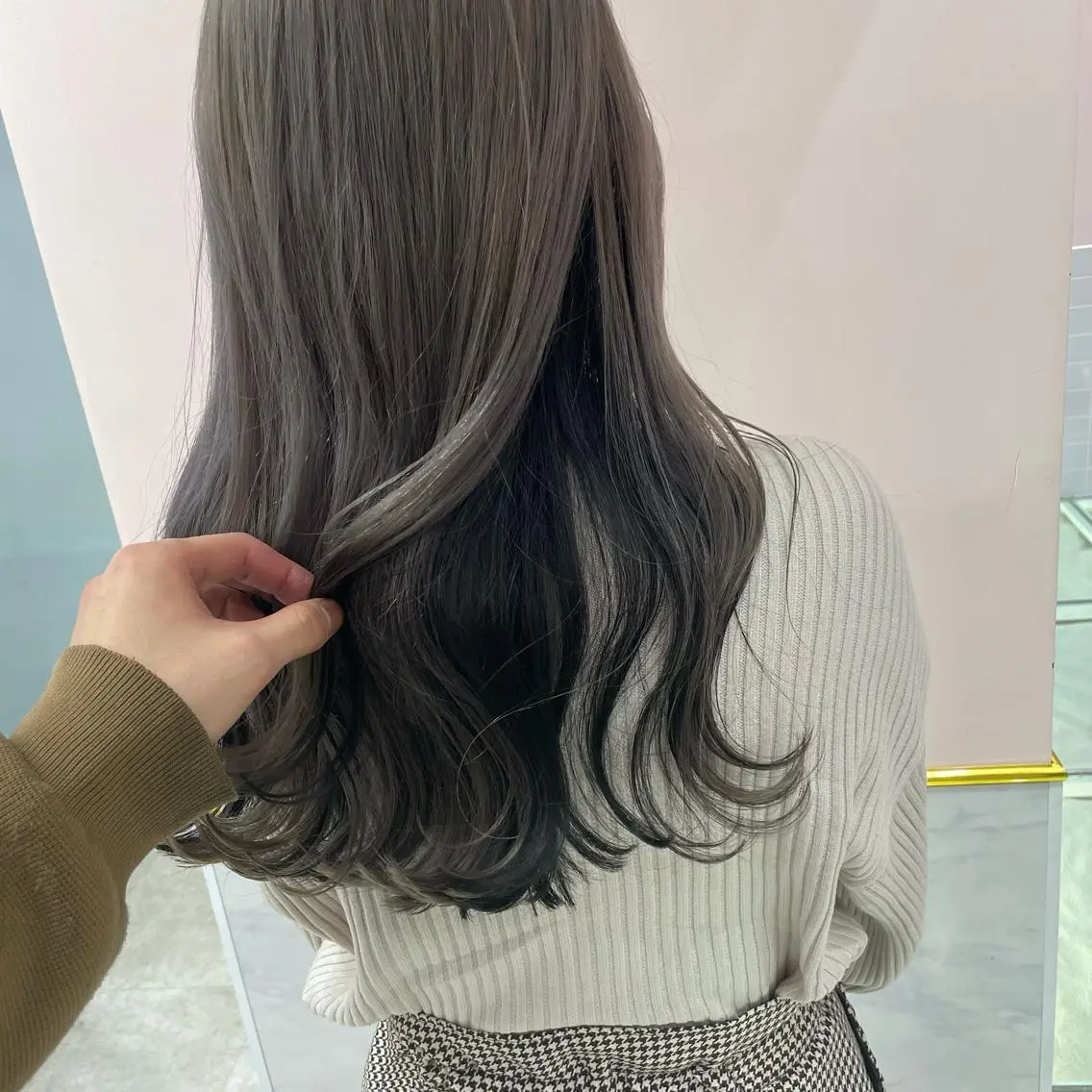 ミディアム カラー インナーカラー ヘアカラー トリートメント ヘアセット 🫧tatsuki 🫧“lot 横浜“のヘアスタイル