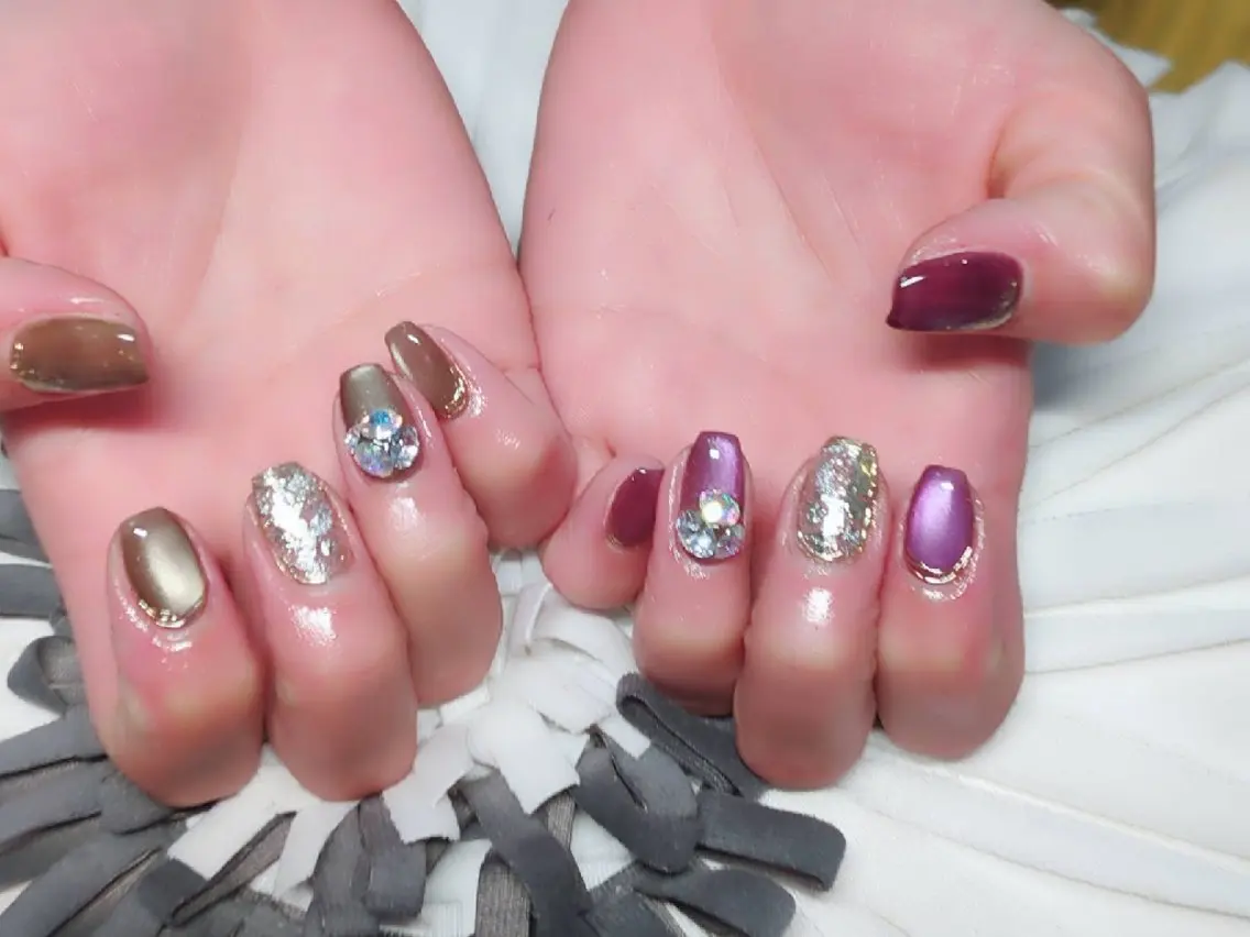 ネイル マグネットネイル ハンドネイル フットネイル nail  lounge Sのネイルデザイン