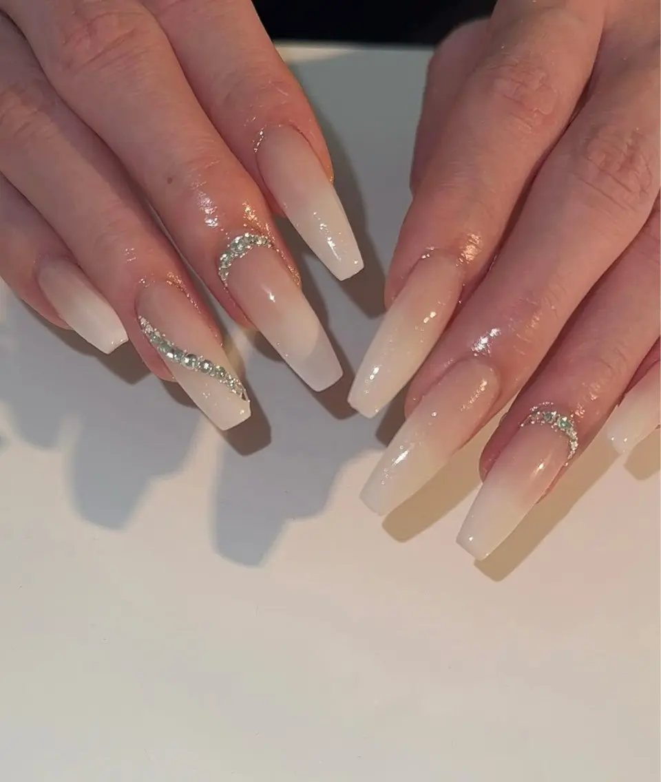 ネイル ハンドネイル NiJi Nailsのネイルデザイン