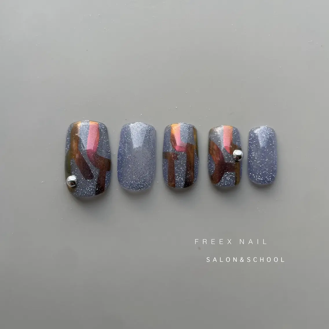 ネイル マグネットネイル ハンドネイル ハンドケア freex nail /ニュアンス/個性派のネイルデザイン